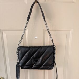 Chico's Black Soft Quilted Vegan Leather Handbag With Chain Shoulder Strap